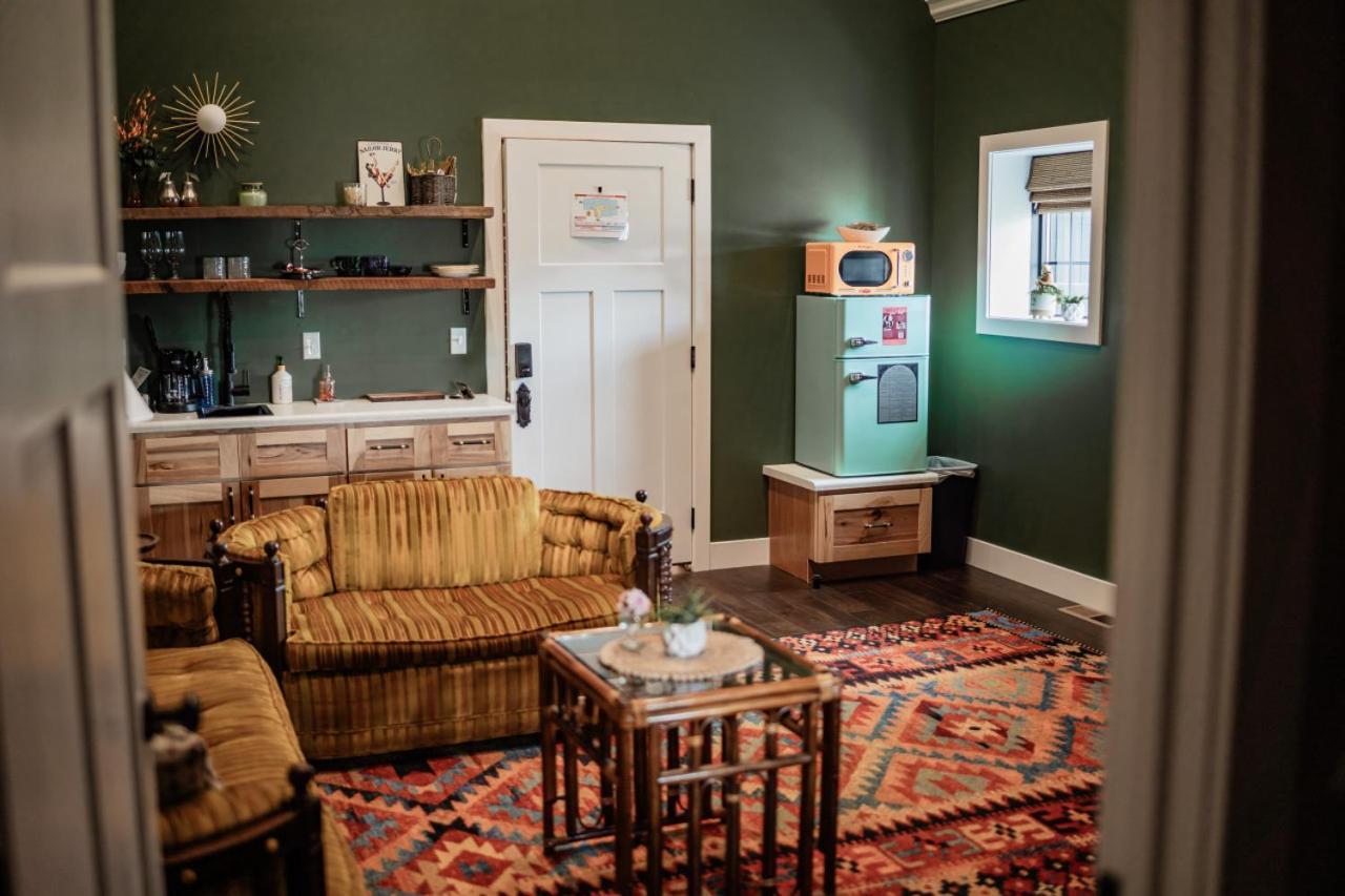 The Atrium - A Boutique Hotel - Suite 15 Perryville Zewnętrze zdjęcie